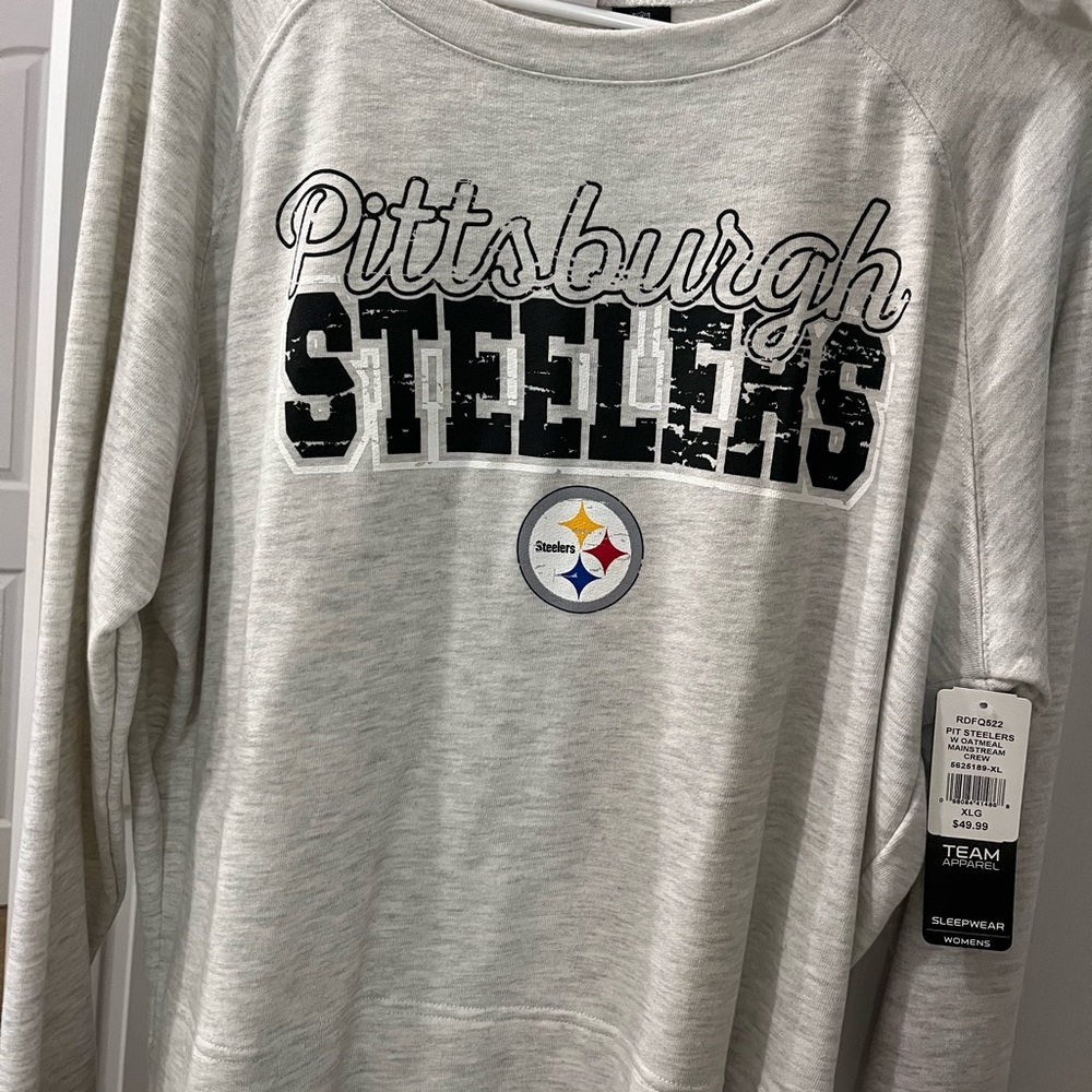 NWT Official NFL Steelers Crewneck Women’s